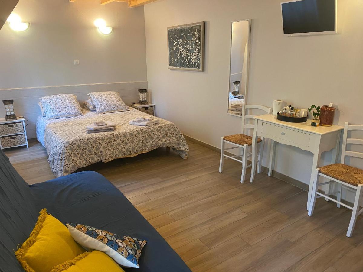 Le Cocon De Curson Chambre D'Hotes Chanos-Curson Exterior foto