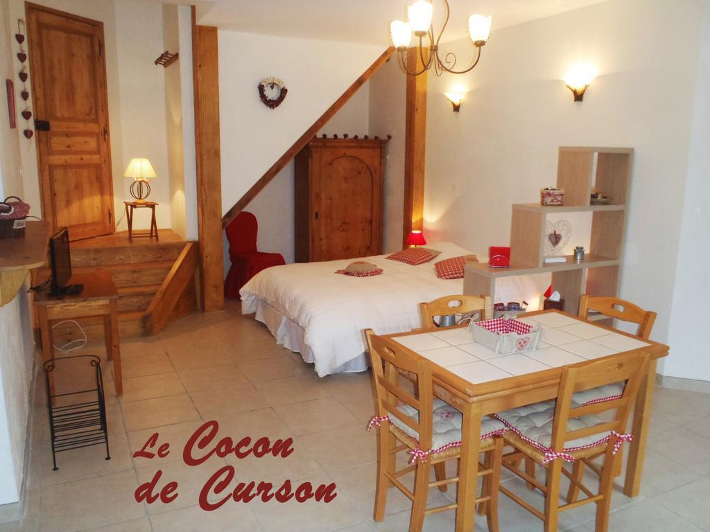 Le Cocon De Curson Chambre D'Hotes Chanos-Curson Exterior foto